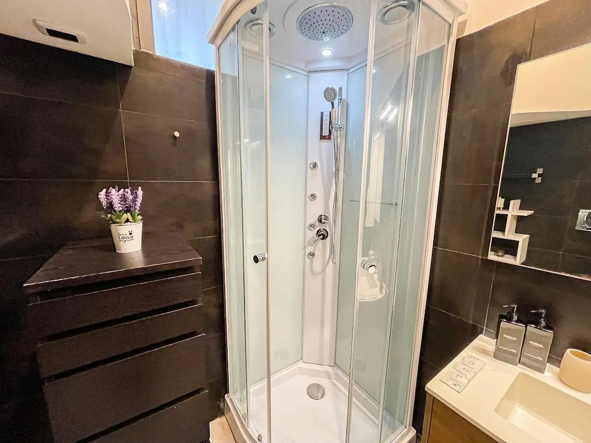 Luxury House Jacuzzi - Milano Διαμέρισμα