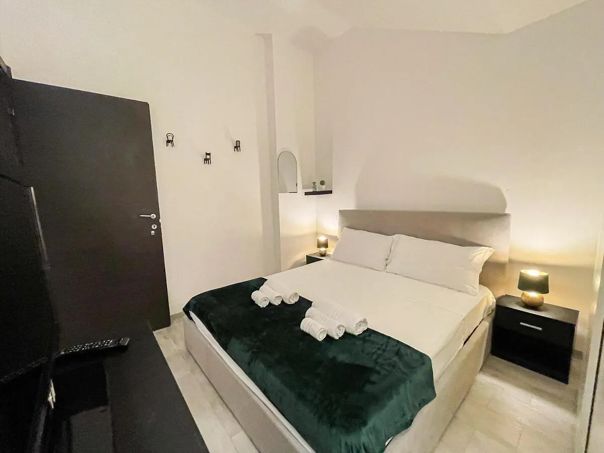 Luxury House Jacuzzi - Milano Διαμέρισμα 0*, Μιλάνο Ιταλία