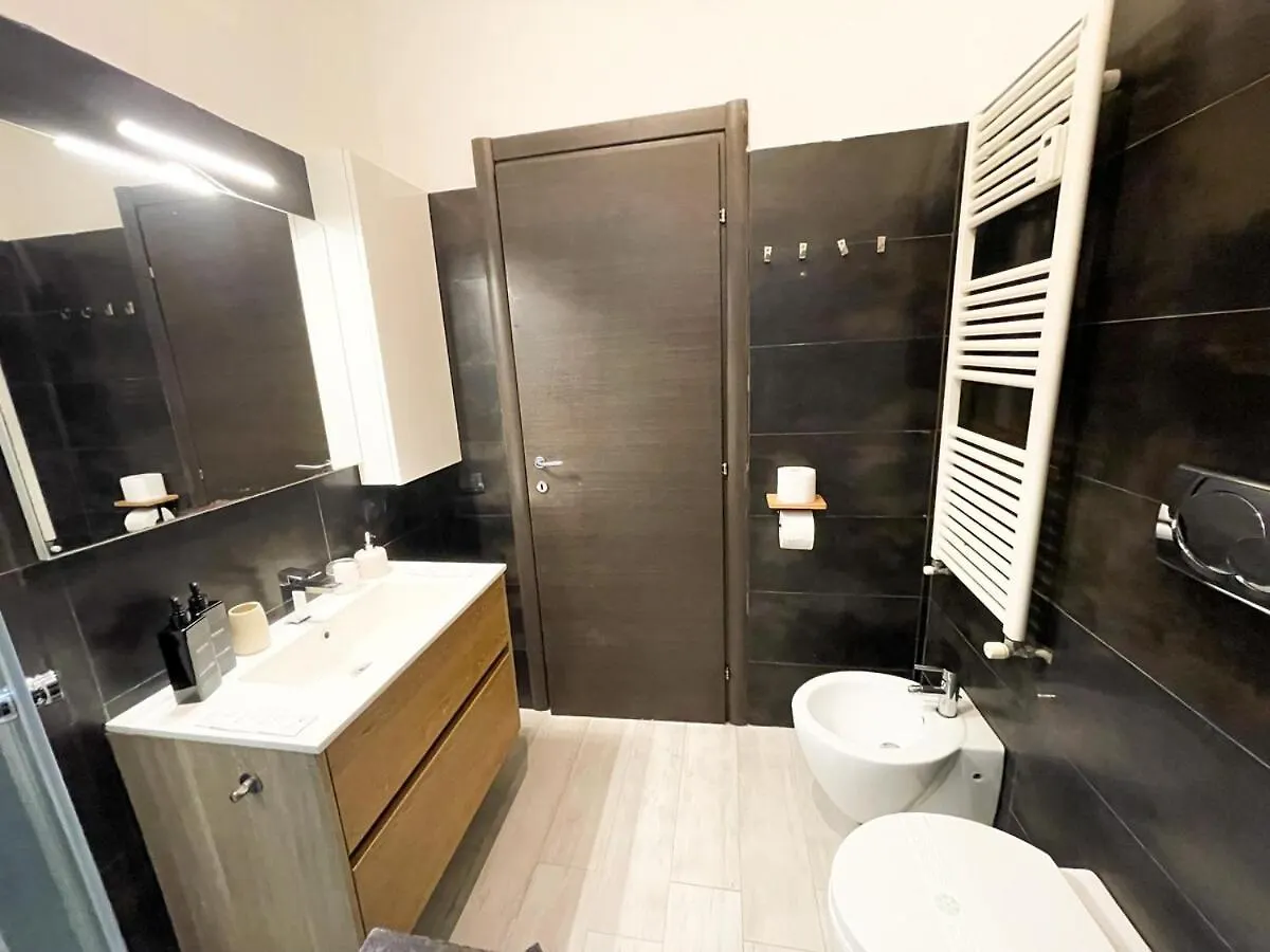 Luxury House Jacuzzi - Milano Διαμέρισμα Ιταλία